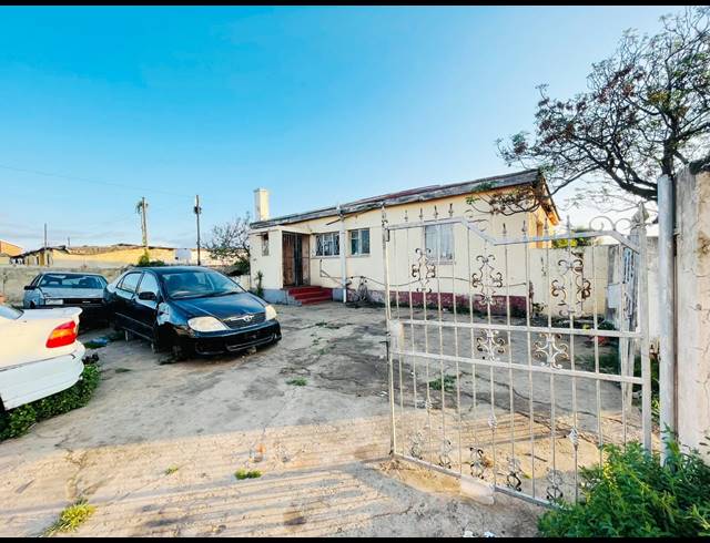 2 BEDROOM HOUSE FOR SALE IN ZWIDE